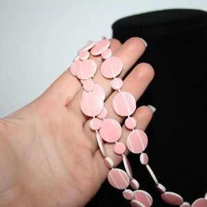 Vintage Jewelry - Beautiful long pink and white necklace 74" Vintage Jewelry - Beautiful long pink and white necklace 74"